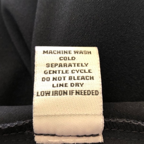 NWOT - Emma & Michele Jumpsuit In Navy w/Fabric Tie - Size 14 - Picture 7 of 7